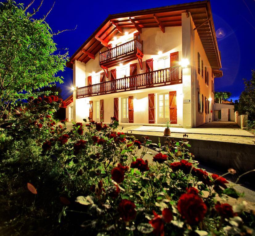 Hotel Agian Itxassou Esterno foto