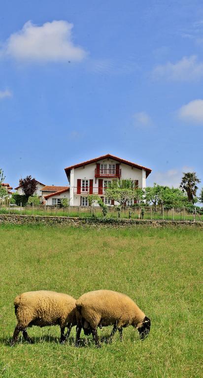 Hotel Agian Itxassou Esterno foto