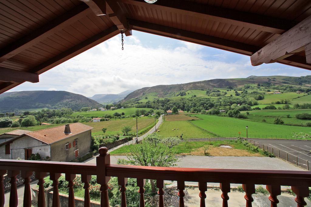 Hotel Agian Itxassou Esterno foto